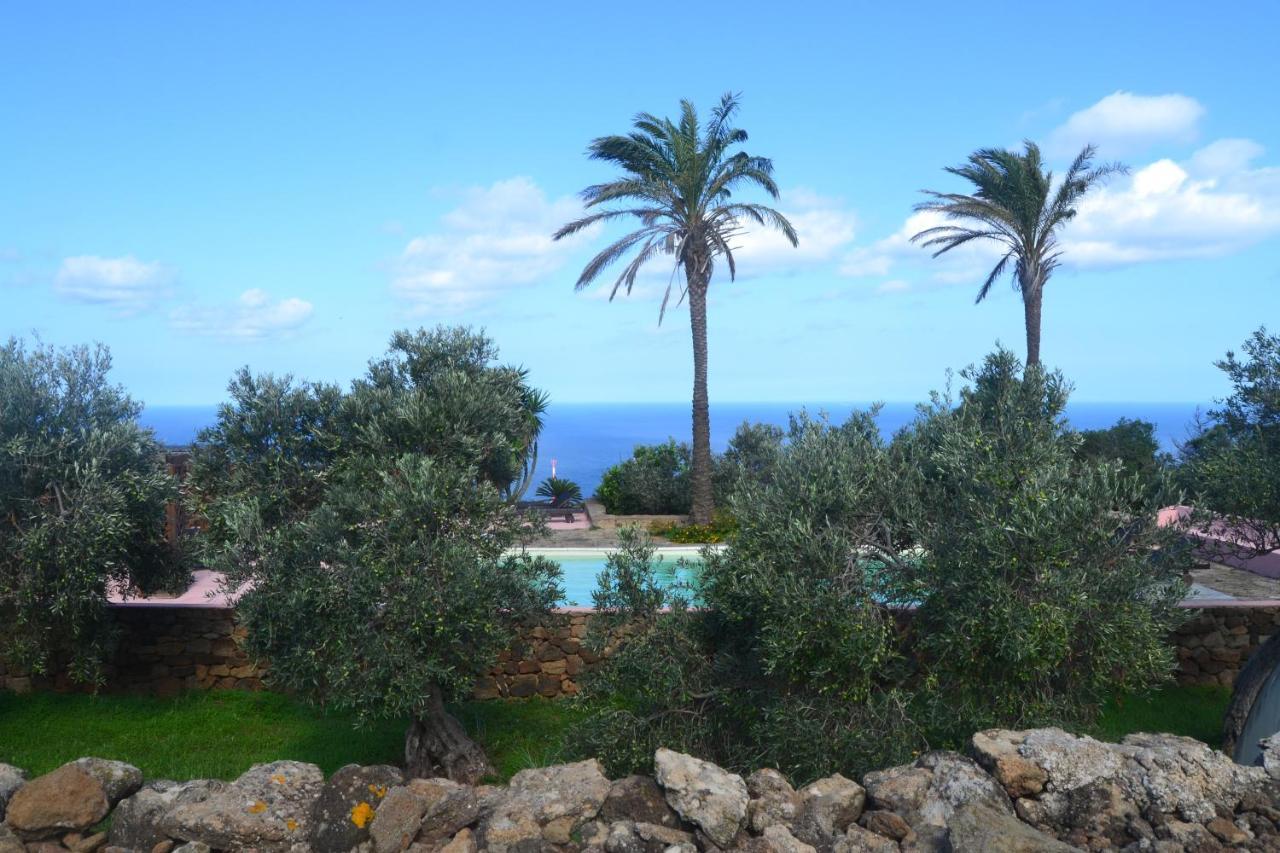Agriturismo Zinedi Villa Pantelleria Buitenkant foto
